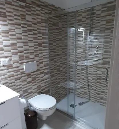 Casa 3*